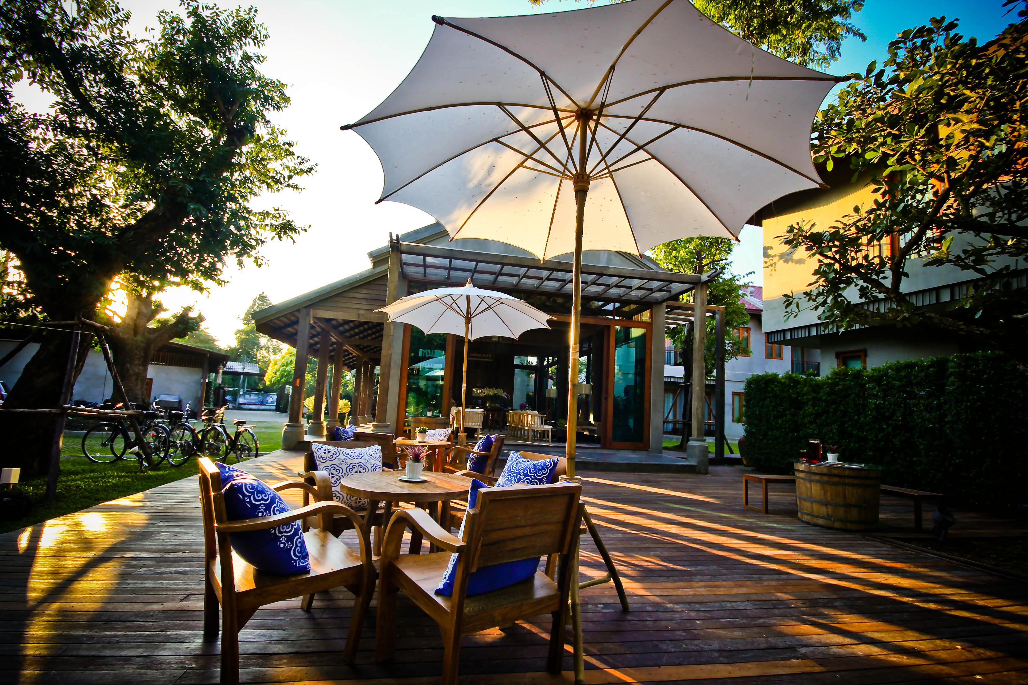 Chu Hotel Chiang Mai Exterior photo