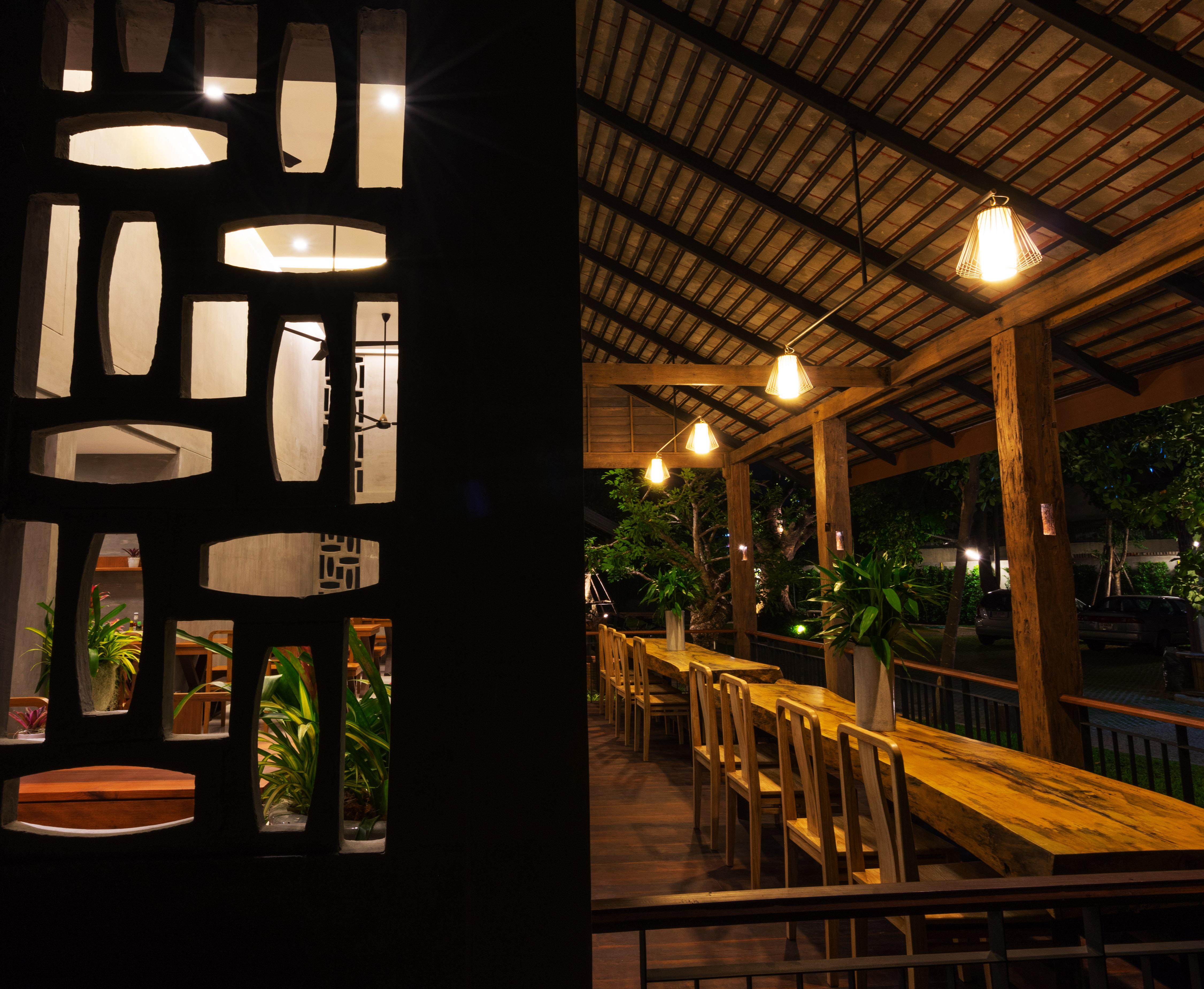 Chu Hotel Chiang Mai Exterior photo