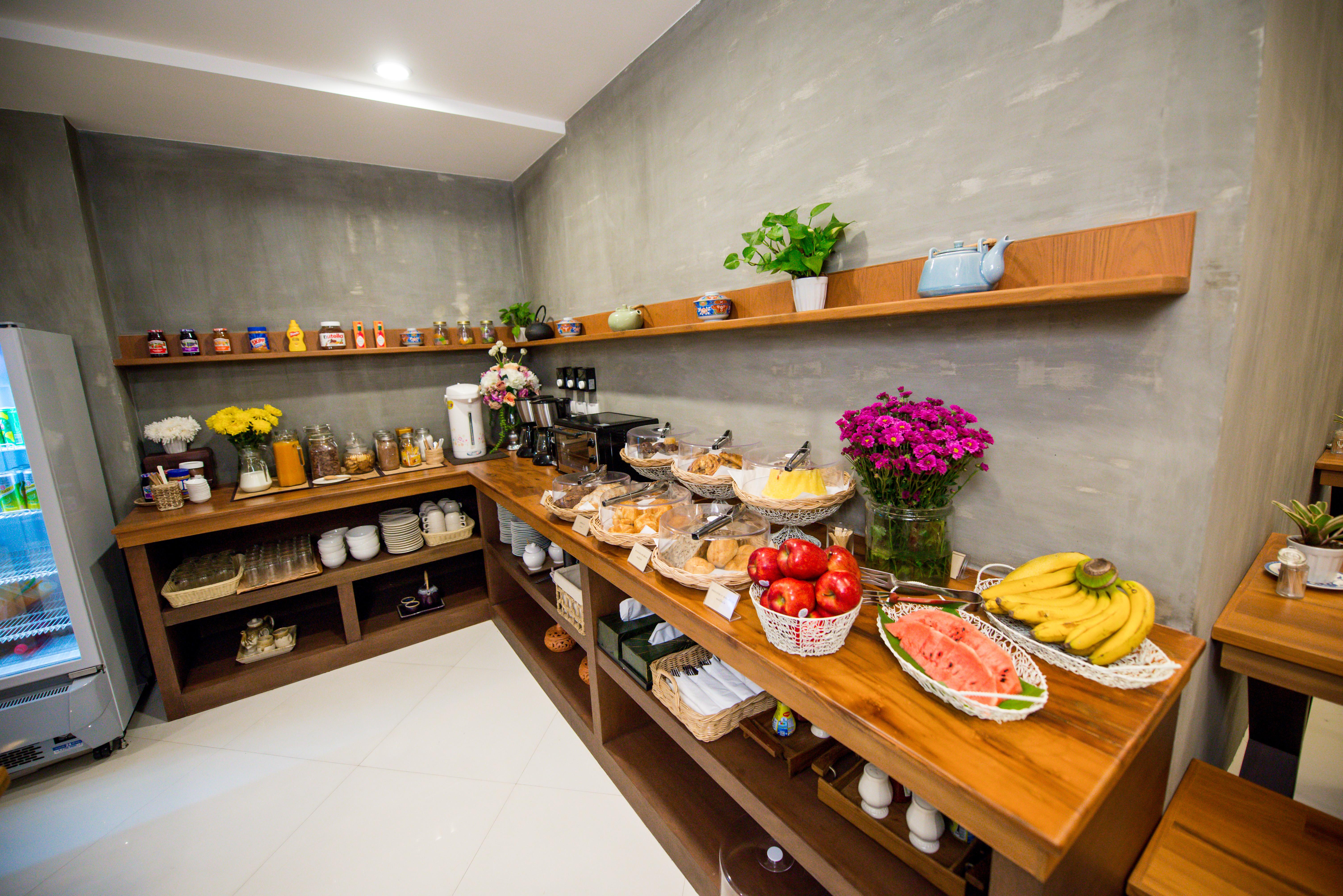 Chu Hotel Chiang Mai Exterior photo