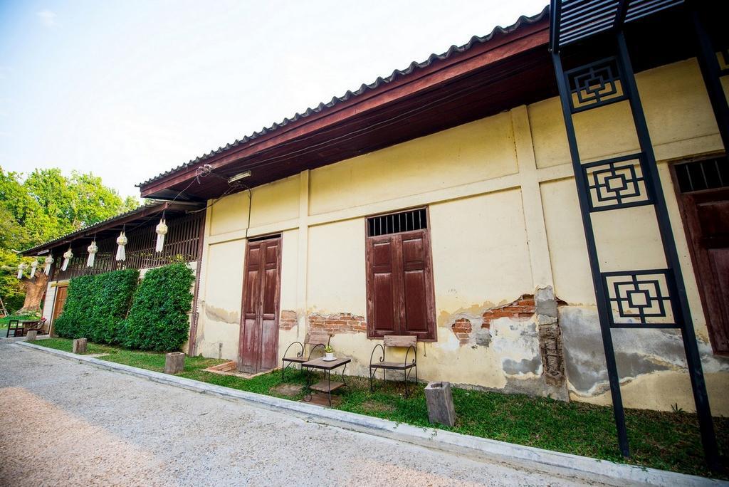 Chu Hotel Chiang Mai Exterior photo